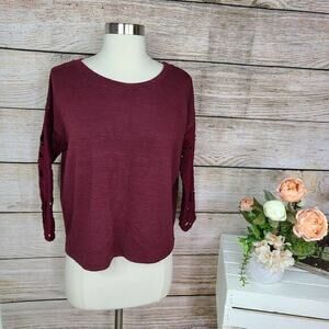 American Eagle Women's Maroon Top Blouse Floral‎ Sleeves Size Large